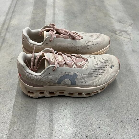 On Running Cloudmonster Wmn's Moon Fawn 61.97785 - New - Picture 3 of 6